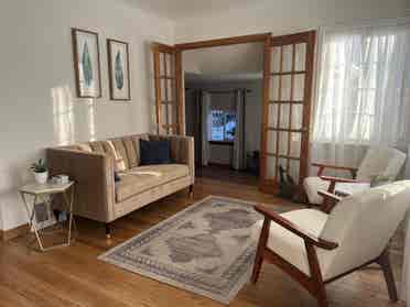Furnished Room/house Shared Bath