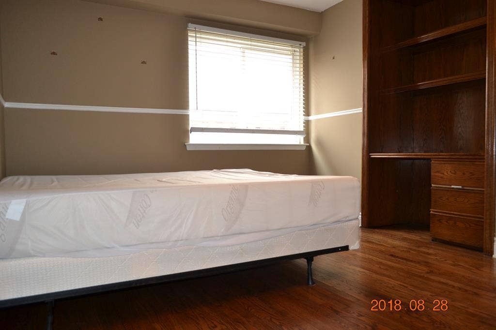 One Room for Rent Brampton, ON