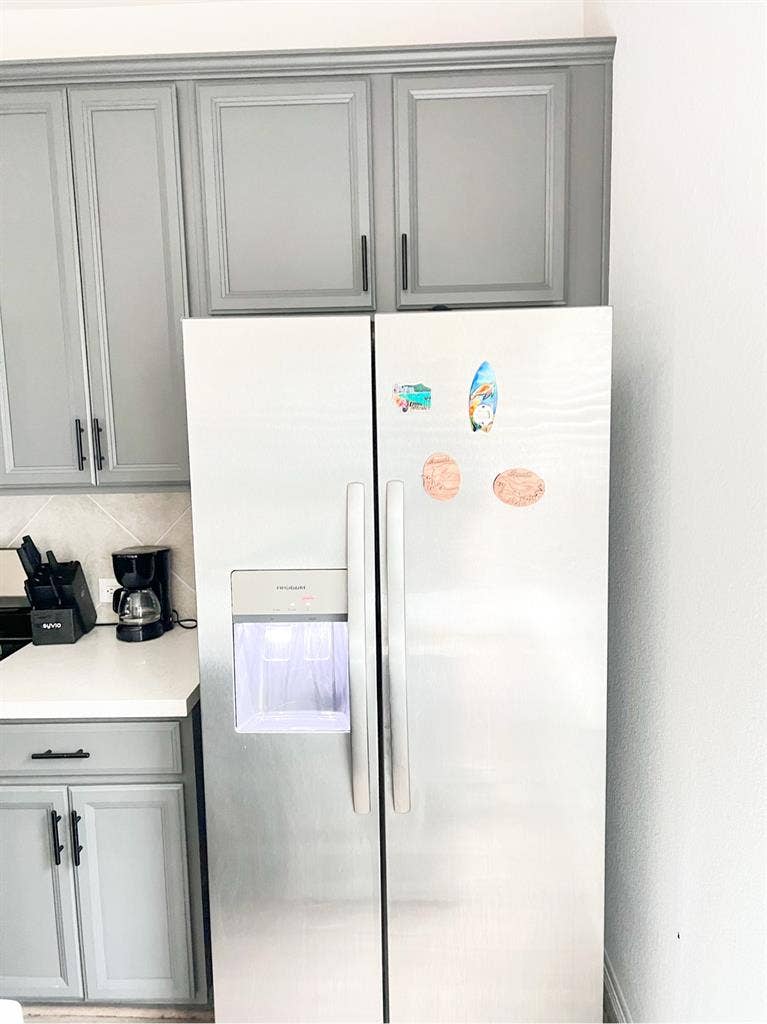Room for rent near UH min from