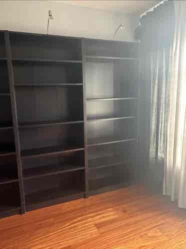 Room with private bathroom. Urgent!