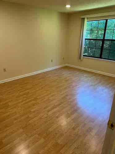RUTGERS...Master bedroom available