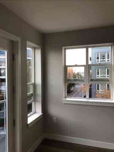 1B condo in Belltown for rent