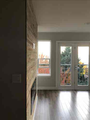 1B condo in Belltown for rent