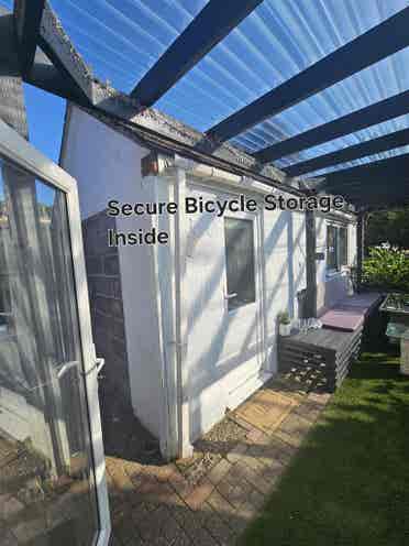 Double En-Suite Room Muslim House