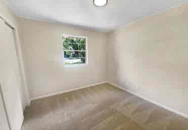 New-used 3beds available for rent .