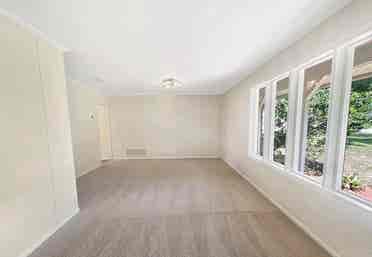 New-used 3beds available for rent .