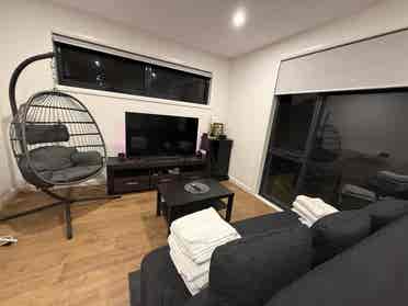 New Listing, near Alamein station