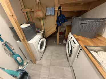 New Listing, near Alamein station