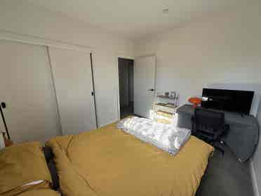 New Listing, near Alamein station