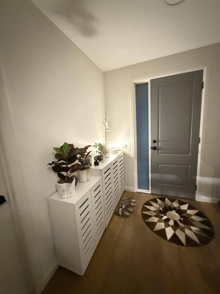 New Listing, near Alamein station