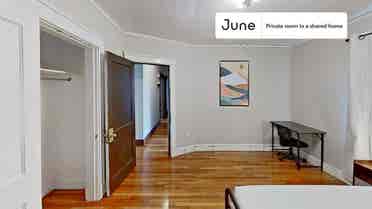 4 BR in Boston