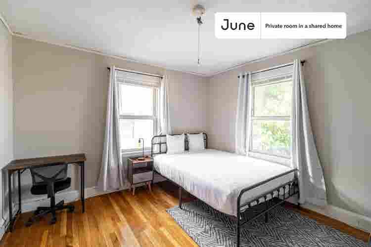 4 BR in Boston