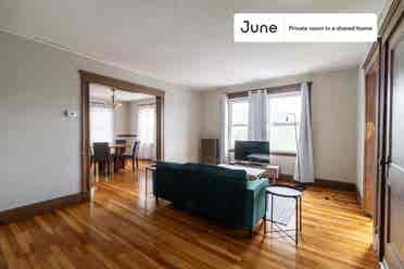 4 BR in Boston