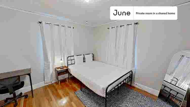 4 BR in Boston