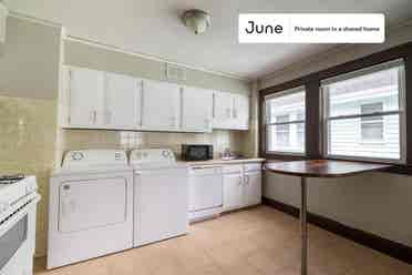 4 BR in Boston