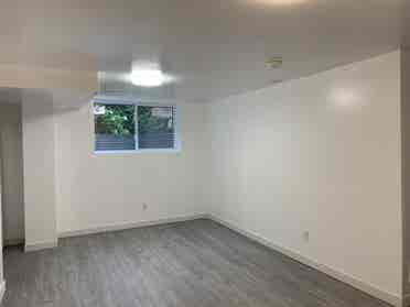 Apartment near Carleton university
