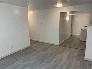 Apartment near Carleton university