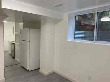 Apartment near Carleton university