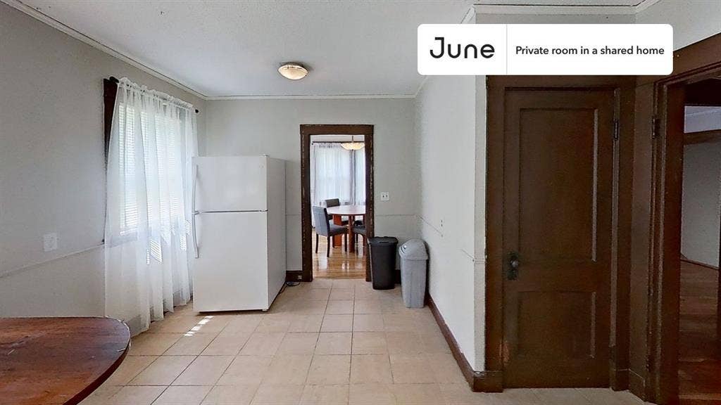 4 BR in Boston