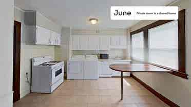 4 BR in Boston