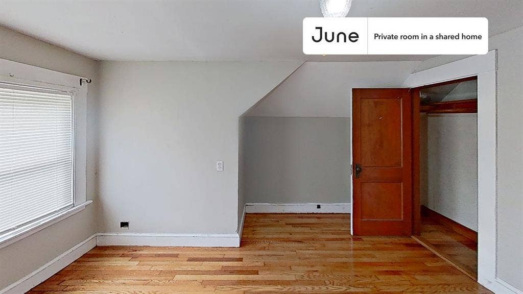 4 BR in Boston