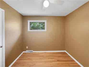 Beautiful 3Beds available for rent.