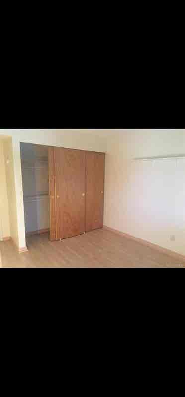 1 room available