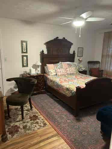 Roommate wanted
