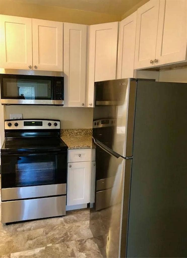 Recently Remodeled Bath Ready