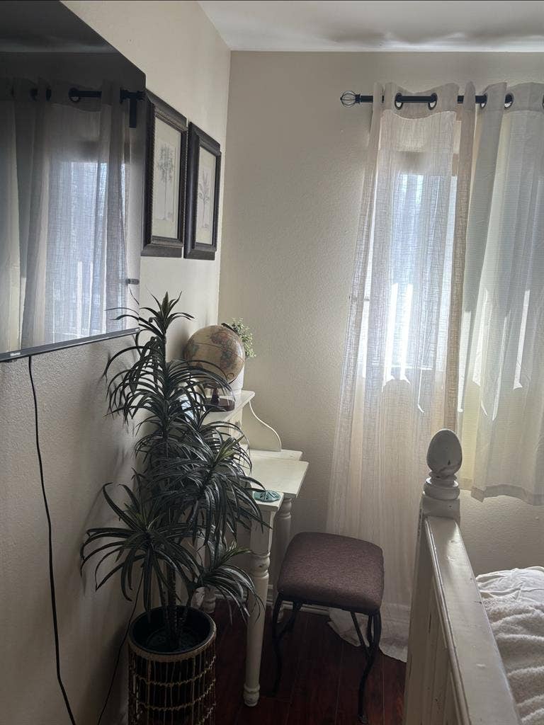 Cozy room Near beach