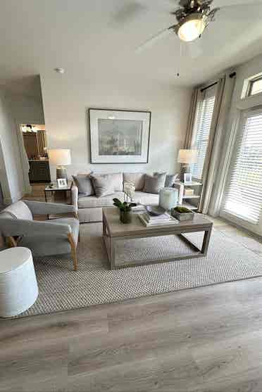 Fully furnished bedroom & bathroom