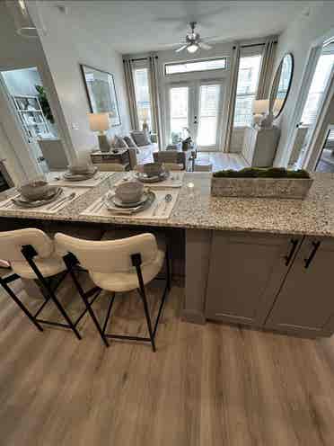 Fully furnished bedroom & bathroom