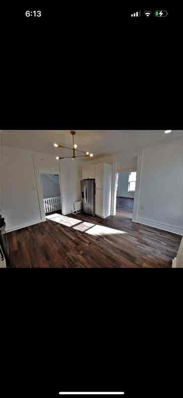 looking for roommate