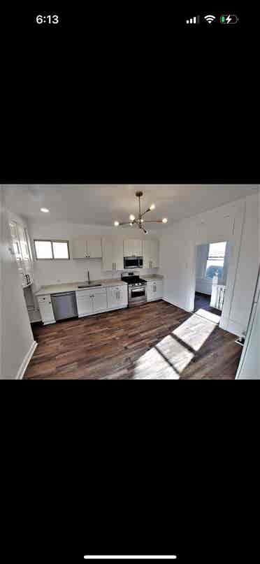 looking for roommate