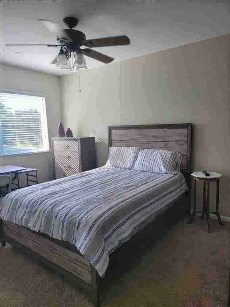 Beautiful furnished room for rent