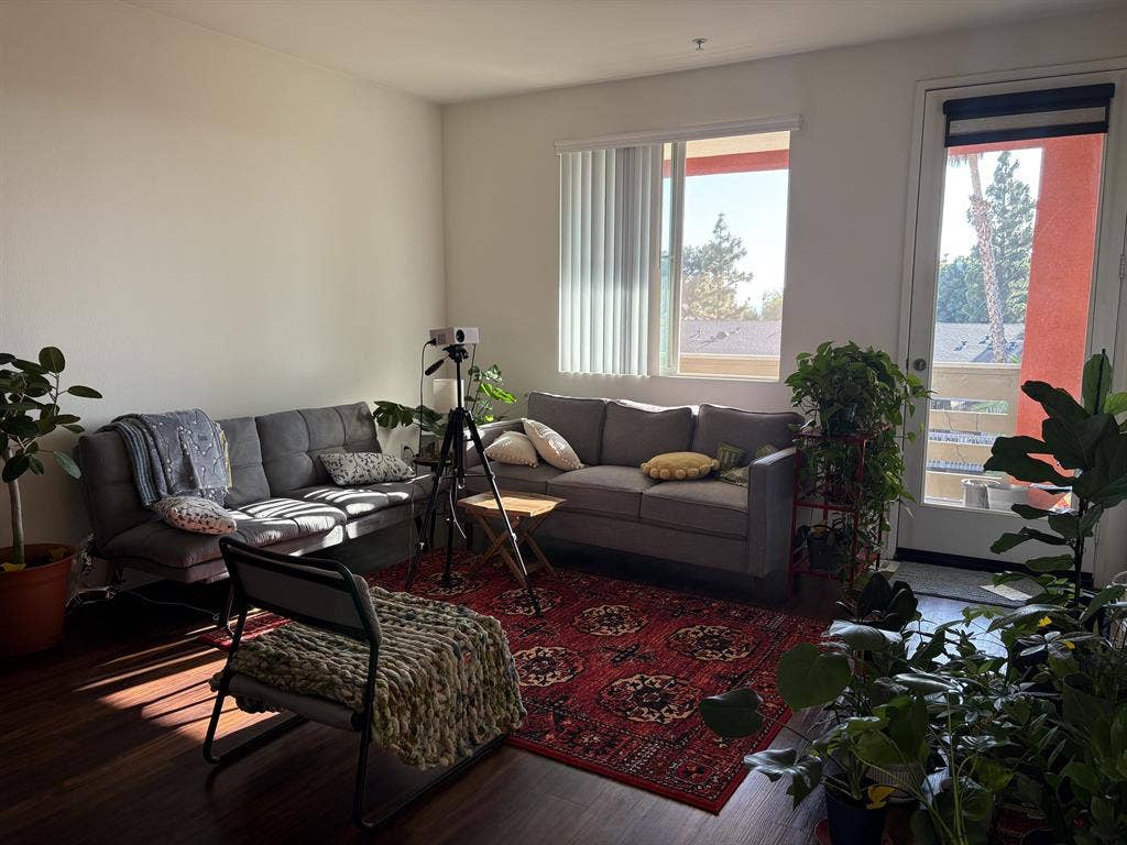 Private Room near UCR Sep 1 Move-in