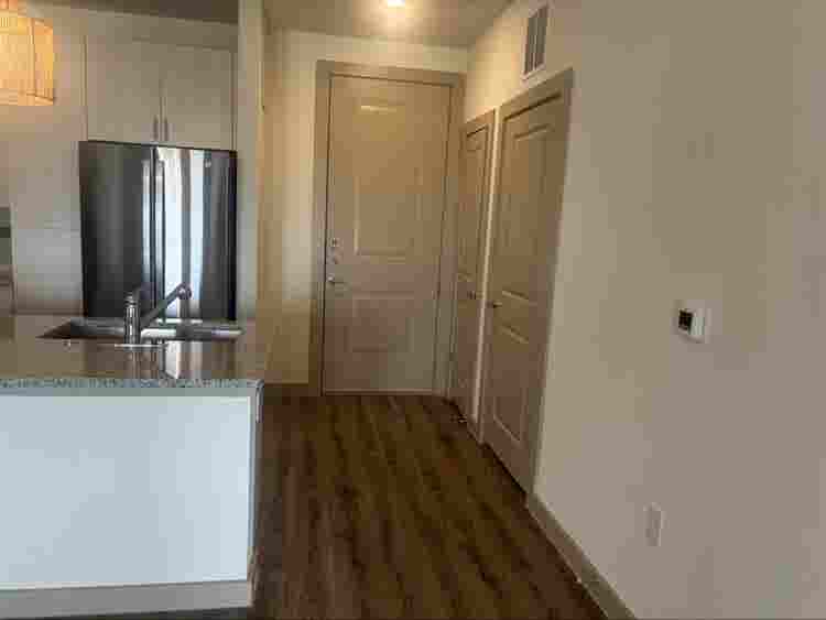 bathroom Apt