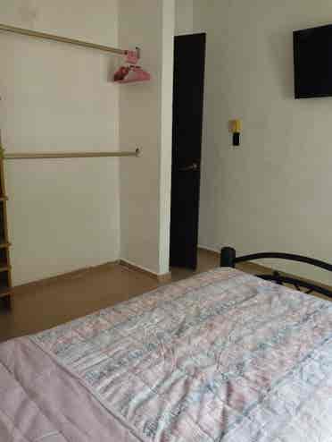 Habitación para estudiante mujer