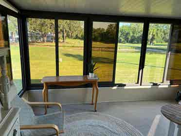 Plant City,  ROOM   Close I -4,