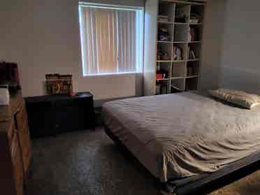 Marborough Room for rent