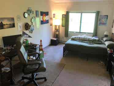 Spacious apartment in Davis Square