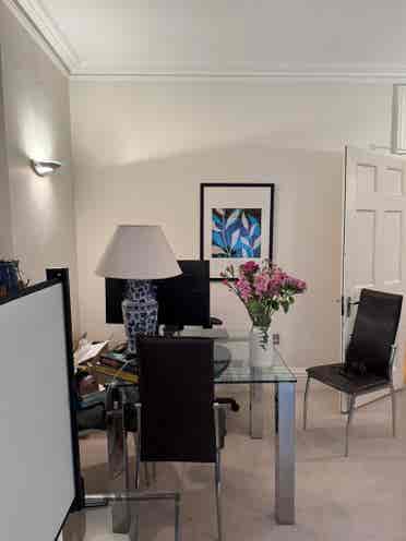 Room available- Baker  Street