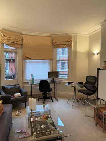 Room available- Baker  Street