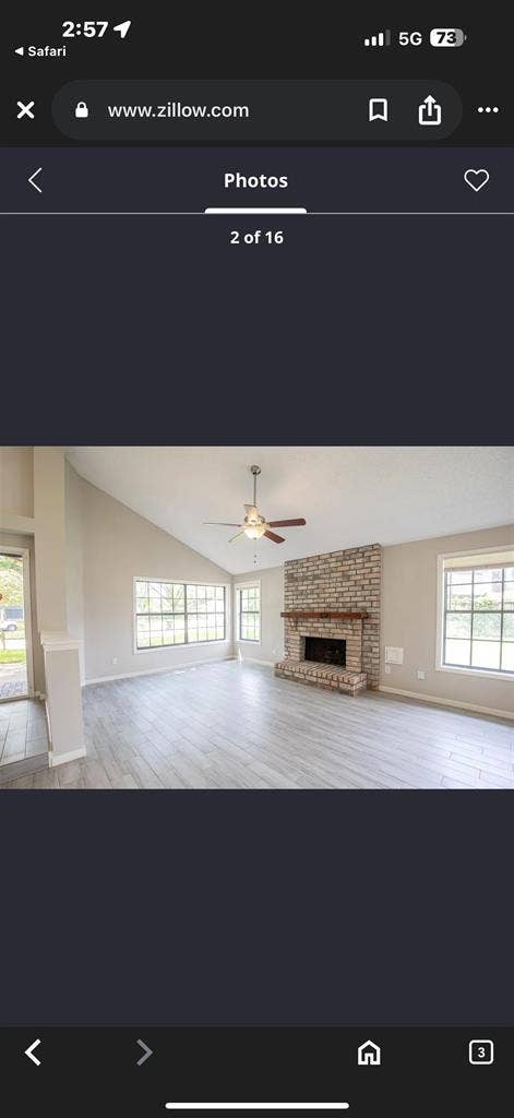 2 Roomates needed!