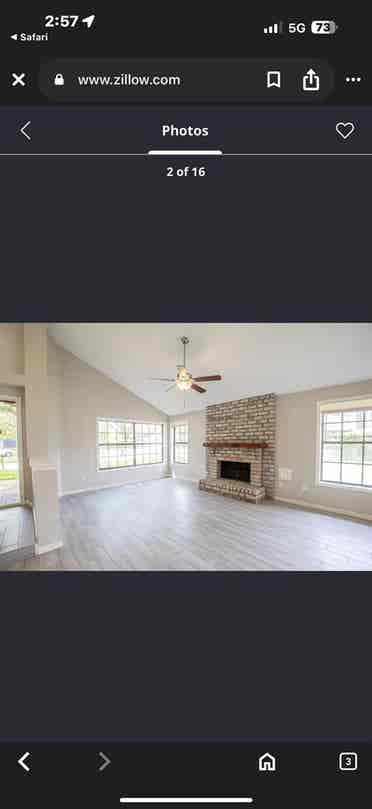 2 Roomates needed!