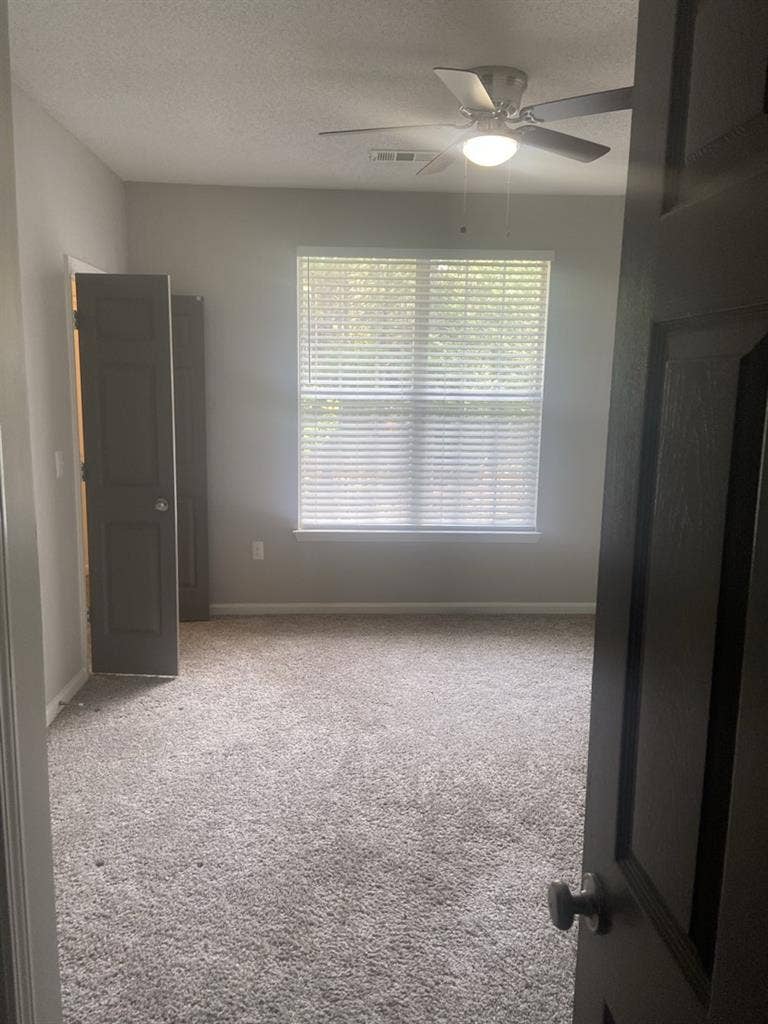 Bed/Bath Near Mall of Georgia