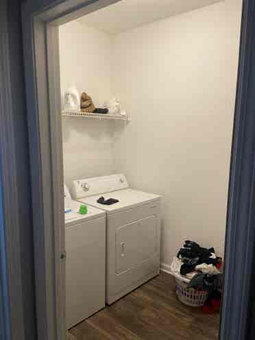 Bed/Bath Near Mall of Georgiaa