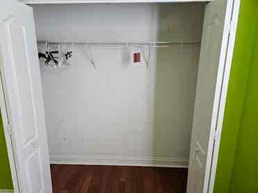One room left to rent, /mnth