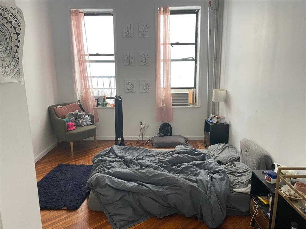 bath apartment