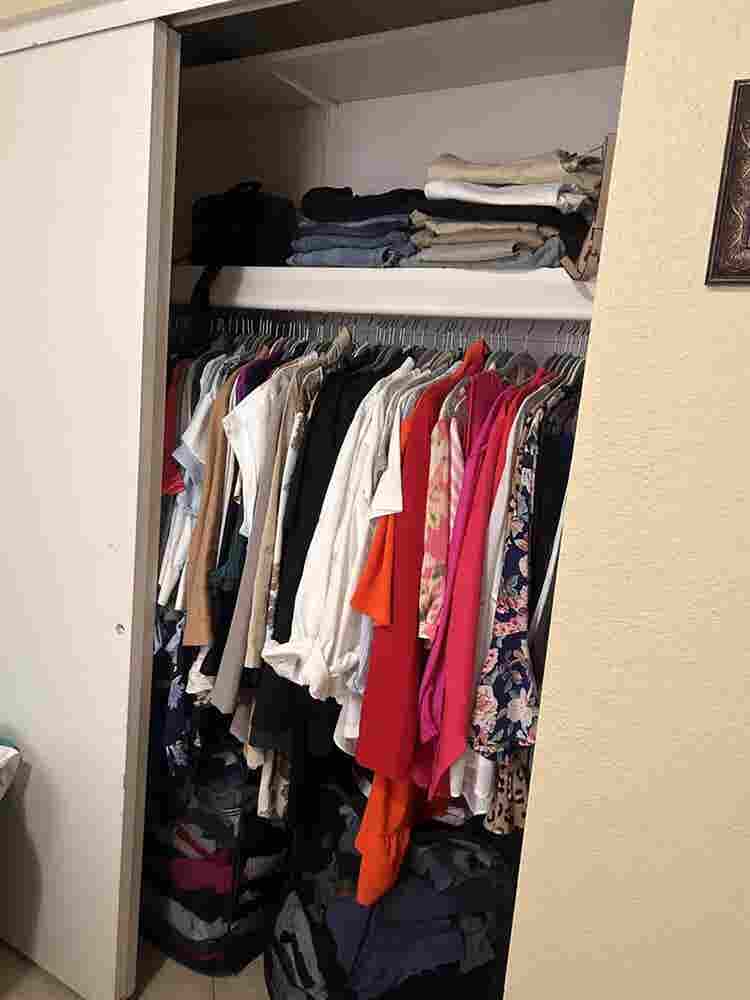 ROOM FOR RENT/FEMALE ROOMATE ONLY